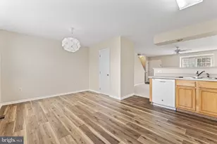 209 Ilona Ct, Stafford, VA 22554 - Photo 13