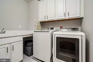 197 Denison St, Fredericksburg, VA 22406 - Photo 9