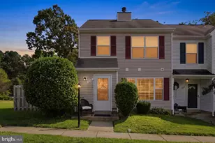 208 Heritage Commons Dr, Fredericksburg, VA 22405 - Photo 1