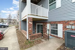 100 Grosvenor Ln, Stafford, VA 22556 - Photo 3