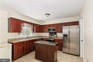233 Overlook Ct, Fredericksburg, VA 22405 - Photo 11