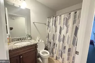 8 Howard Cir, Fredericksburg, VA 22405 - Photo 9