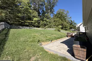 8 Howard Cir, Fredericksburg, VA 22405 - Photo 15