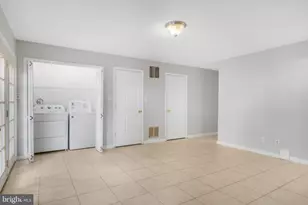 302 Barrie Pl, Fredericksburg, VA 22405 - Photo 9