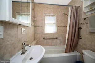 105 Chatham St, Fredericksburg, VA 22405 - Photo 5