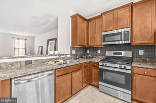 704 River Crest Way, Fredericksburg, VA 22405 - Photo 9