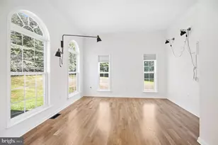 100 River Ridge Ln, Fredericksburg, VA 22406 - Photo 9