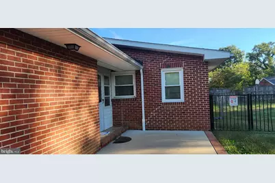 8 Fairfax Circle, Fredericksburg, VA 22405 - Photo 3