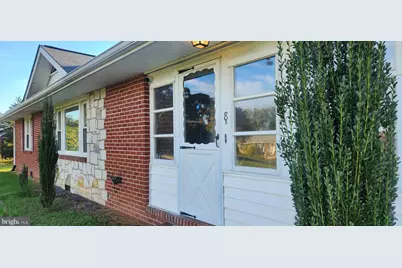 8 Fairfax Circle, Fredericksburg, VA 22405 - Photo 1
