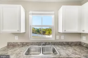 105 Harper Ln, Fredericksburg, VA 22405 - Photo 11