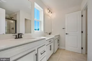 1400 Crested Iris Dr, Fredericksburg, VA 22406 - Photo 33