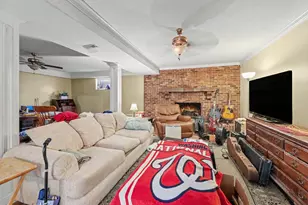 211 Midshipman Cir, Stafford, VA 22554 - Photo 17