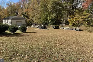321 Cambridge St, Fredericksburg, VA 22405 - Photo 11