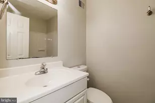 1227 Thomas Jefferson Pl, Fredericksburg, VA 22405 - Photo 9