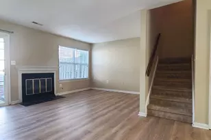 207 Heritage Commons Dr, Fredericksburg, VA 22405 - Photo 7