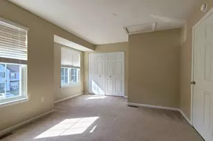 207 Heritage Commons Dr, Fredericksburg, VA 22405 - Photo 9