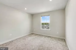 352 Greenstead Dr, Stafford, VA 22554 - Photo 9