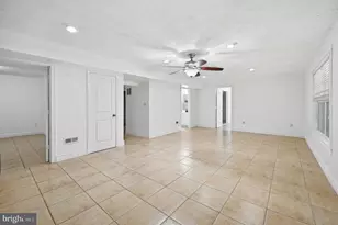 28 Cherry Laurel Dr, Fredericksburg, VA 22405 - Photo 15