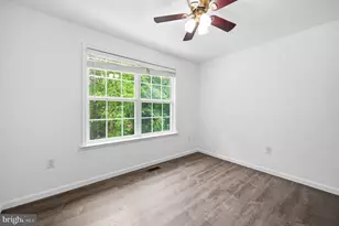28 Cherry Laurel Dr, Fredericksburg, VA 22405 - Photo 9