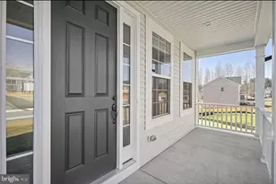204 Truslow Rdg Ct, Fredericksburg, VA 22406 - Photo 5