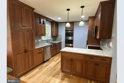 303 Huckstep Avenue, Stafford, VA 22556 - Photo 9
