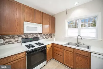 39 Walt Whitman Boulevard, Stafford, VA 22556 - Photo 17