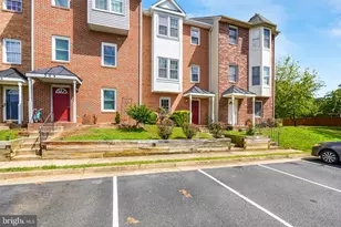 302 Barrie Pl, Fredericksburg, VA 22405 - Photo 1