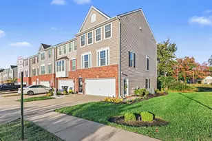 102 Landing Dr, Fredericksburg, VA 22405 - Photo 3