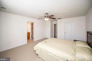 204 Spring Park Ln, Fredericksburg, VA 22405 - Photo 25