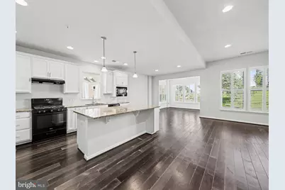 9 Long Beach Drive, Fredericksburg, VA 22406 - Photo 3