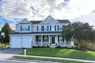 7 Woodford Dr, Fredericksburg, VA 22405 - MLS VAST2055044 - Coldwell Banker