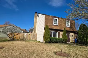 913 Spring Garden Ln, Virginia Beach, VA 23452 - Photo 3