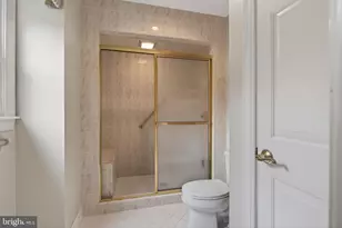 4073 Bridgehampton Ln, Virginia Beach, VA 23455 - Photo 37