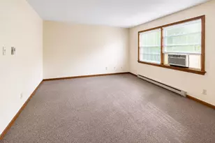 403 Market Ave, Waynesboro, VA 22980 - Photo 3
