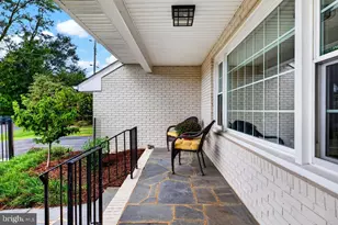 1817 Cherokee Rd, Waynesboro, VA 22980 - Photo 5