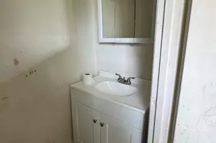 558 Shorewood Dr, Colonial Beach, VA 22443 - Photo 15