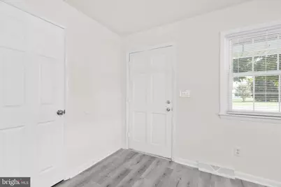 333 Santa Maria Avenue, Colonial Beach, VA 22443 - Photo 5