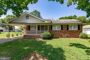 333 Santa Maria Ave, Colonial Beach, VA 22443 - Photo 1