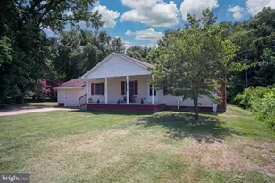 100 Latane Dr, Colonial Beach, VA 22443 - Photo 39