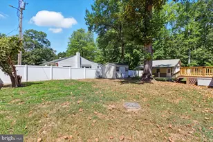 811 Long Point Rd, Hague, VA 22469 - Photo 15