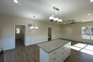 121 North Glebe, Montross, VA 22520 - Photo 3