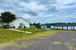 228 Dale Dr, Colonial Beach, VA 22443 - Photo 41