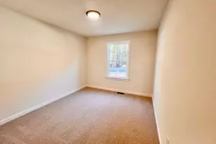 102 Azalea Way, Colonial Beach, VA 22443 - Photo 9