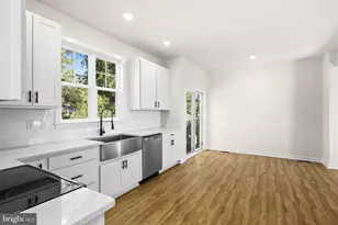 715 Lakeview Dr, Colonial Beach, VA 22443 - Photo 21