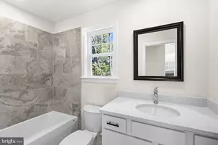 715 Lakeview Dr, Colonial Beach, VA 22443 - Photo 33