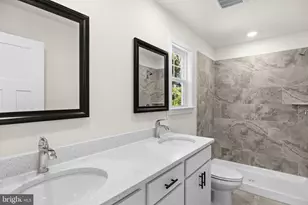 739 Lakeview Dr, Colonial Beach, VA 22443 - Photo 33