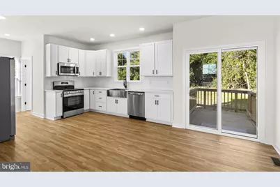 739 Lakeview Drive, Colonial Beach, VA 22443 - Photo 11