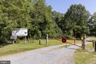 749 Lakeview Dr, Colonial Beach, VA 22443 - Photo 49