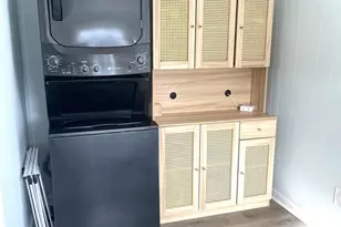 221 Madison St, Colonial Beach, VA 22443 - Photo 9