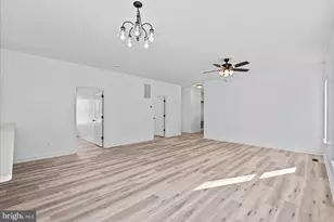 133 6th St, Colonial Beach, VA 22443 - Photo 9